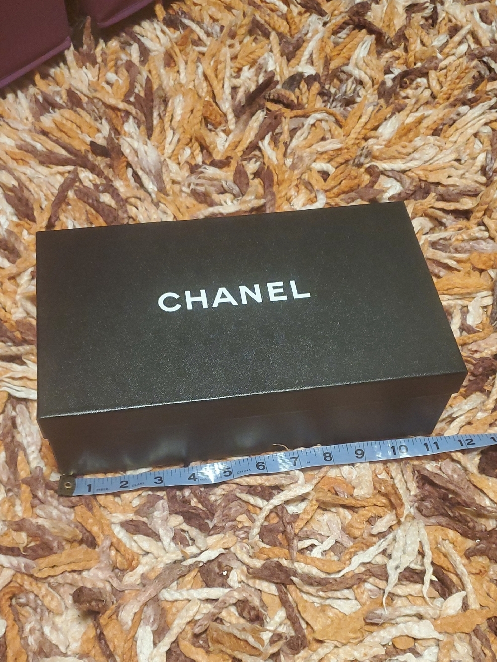 Chanel Box Empty - Picture 2 of 5